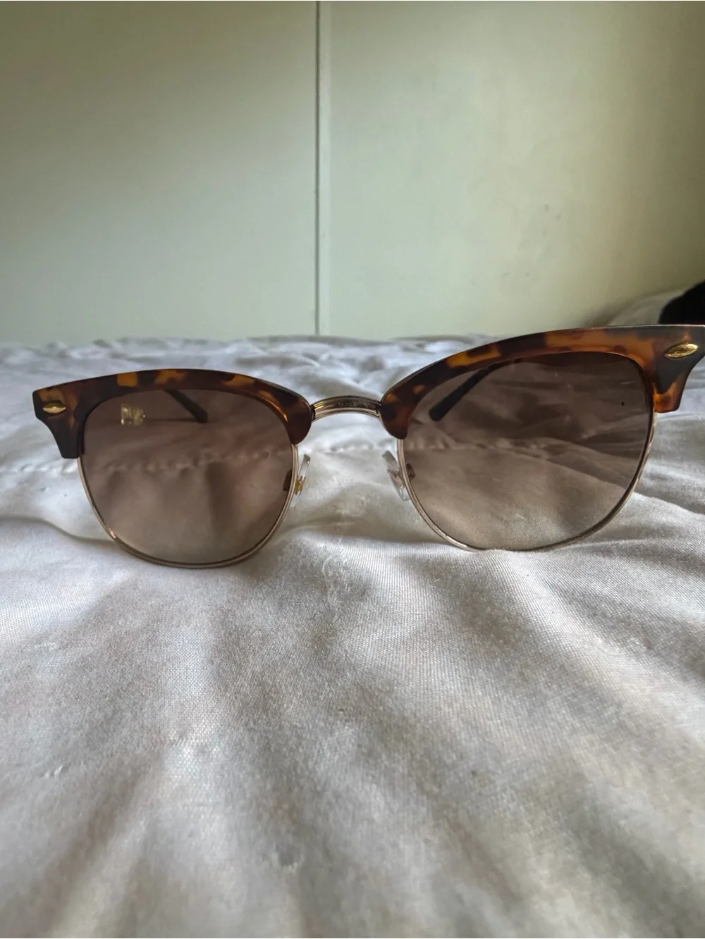 Women's Tortoiseshell Half-Rim Sunglasses in Brown